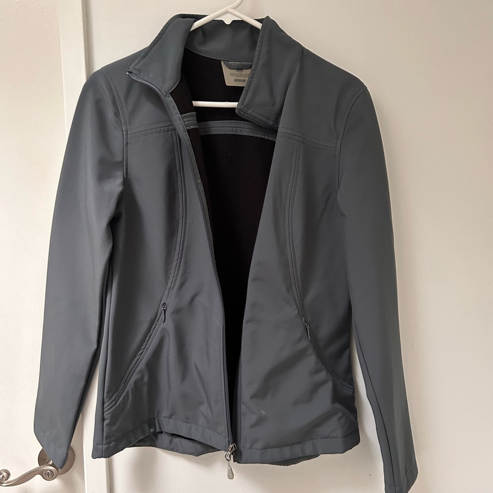 WINDRIVER grey jacket size small *never worn*